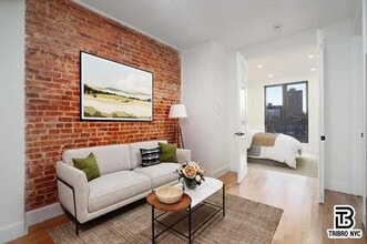 Building Photo - 2 bedroom in BROOKLYN NY 11211