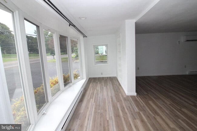 Building Photo - 2647 Geryville Pike