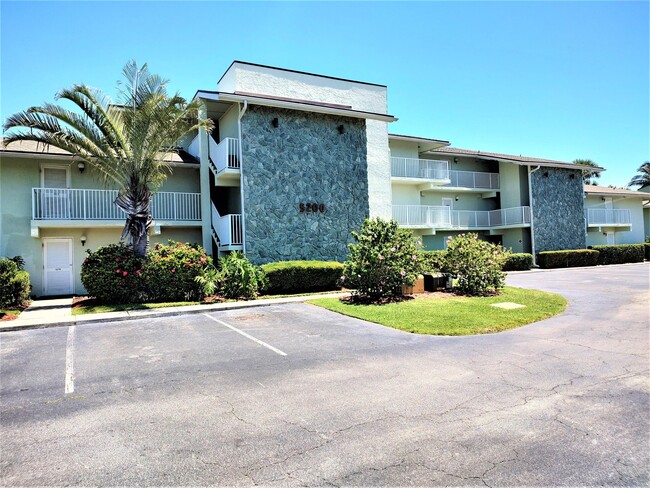 Building Photo - 2400 S Ocean Dr