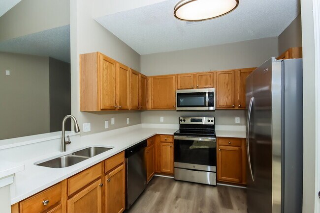 Building Photo - 107 Peterborough Dr