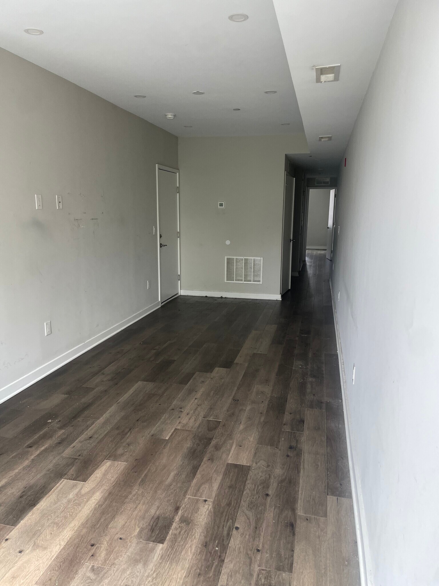Living Room - 2409 Ridge Ave