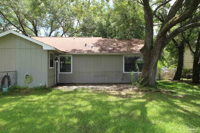 Building Photo - 9541 Sunnehanna Blvd