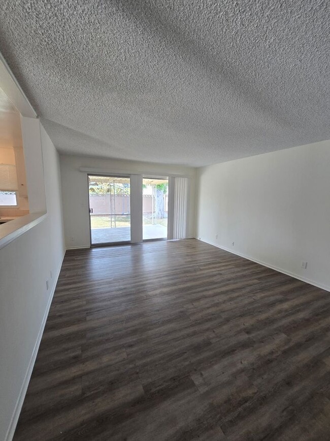 BUENA PARK 3 BEDROOM 2 BATH $3,500 NEAR ... - BUENA PARK 3 BEDROOM 2 BATH $3,500   NEAR ...