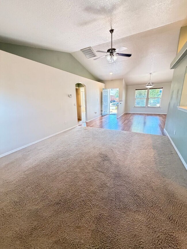 Building Photo - 3-Bedroom 2-Bathrrom home in Creswell