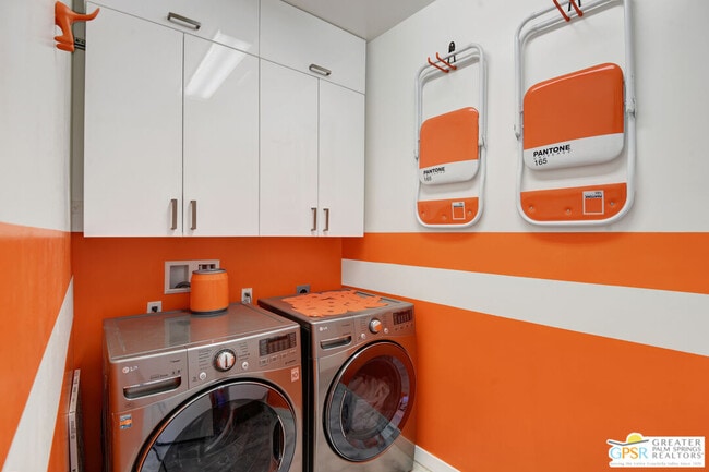 Building Photo - 949 Bernardi Ln