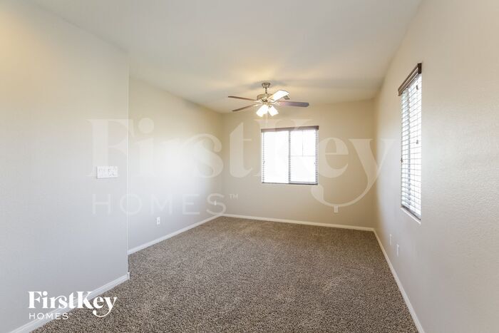 Building Photo - 8048 Carr Valley St