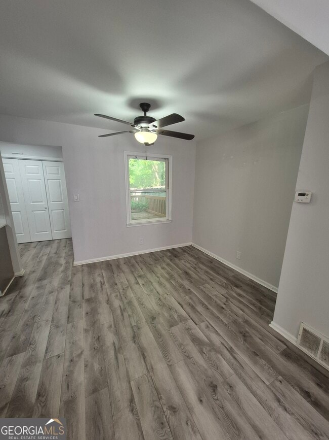 Building Photo - 170 Springdale Ct
