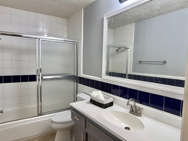 Building Photo - 3007 Wagon Trail Dr