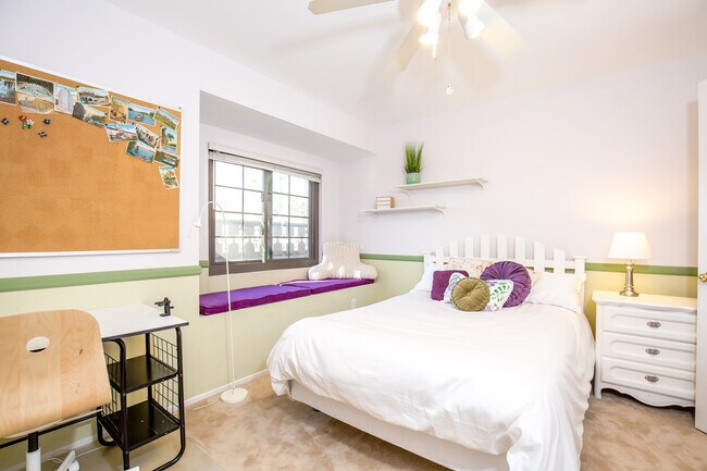 Building Photo - 3258 Lower Ridge Rd