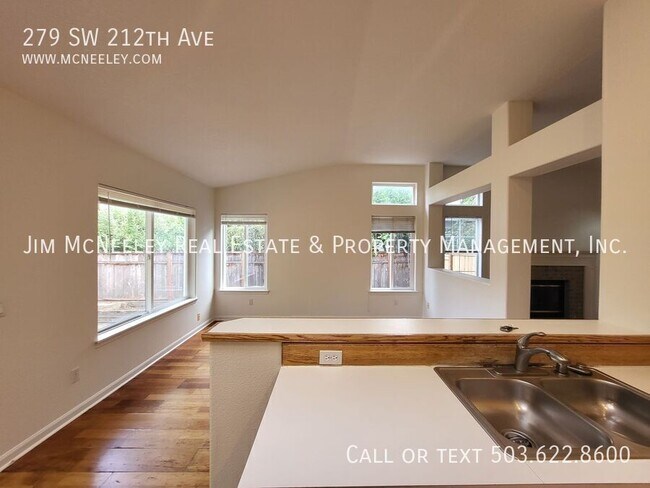 Building Photo - 279 SW 212th Ave