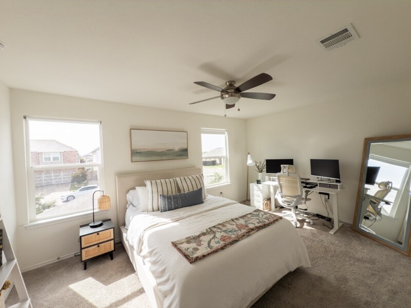 Building Photo - 6305 Conestoga Wagon Way