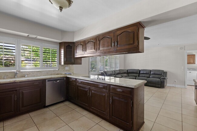 Building Photo - Welcome to this Beautiful Ranch-Style Home...