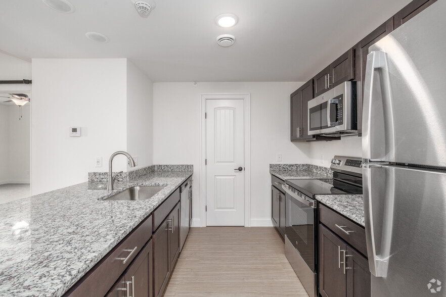 Primary Photo - The Residences at LeMoyne Manor