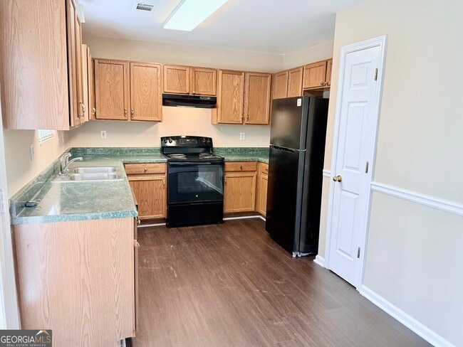 Building Photo - 301 Stony Brook Cir