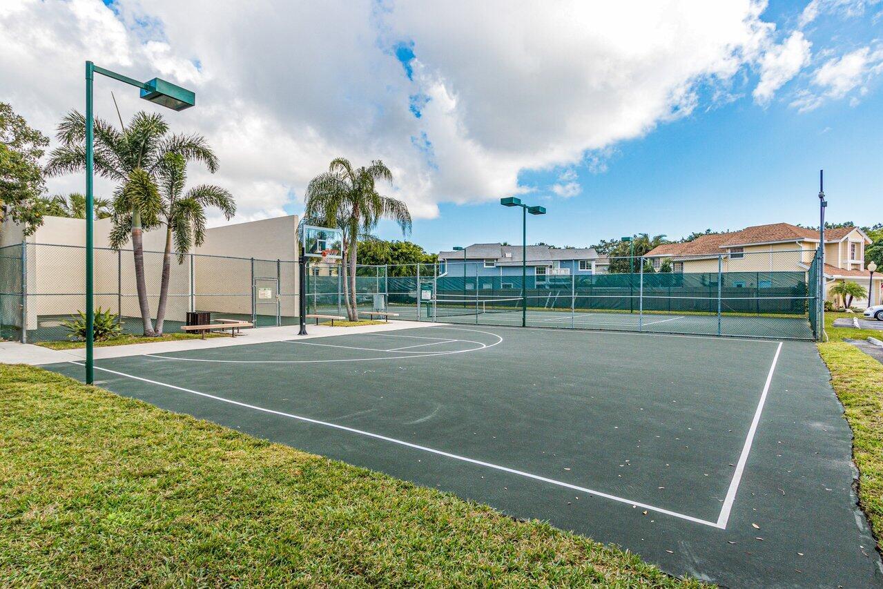 Building Photo - 5120 Coronado Rdg