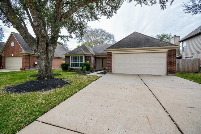 Building Photo - 1319 Irish Mist Ct