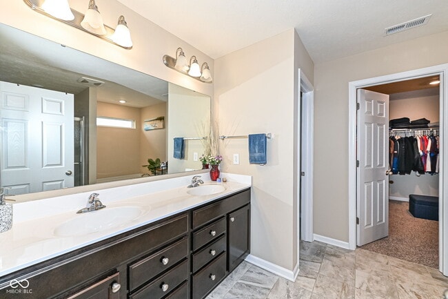 Building Photo - 16406 Taconite Dr