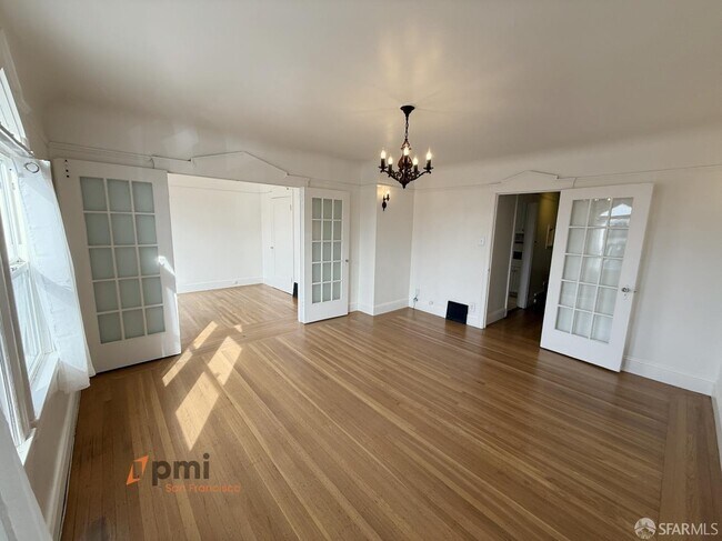 Building Photo - 1414 Newcomb Ave