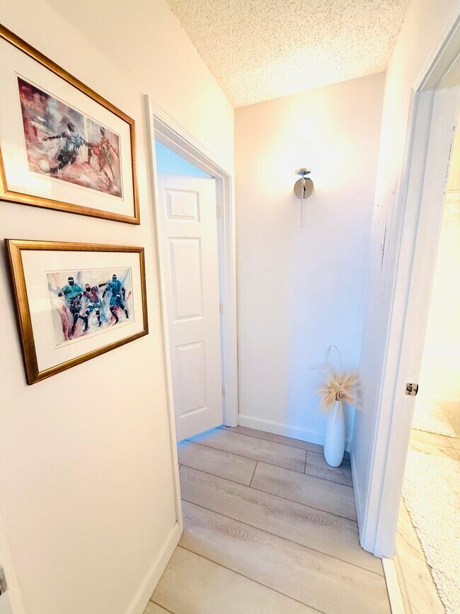 Building Photo - 651 Okeechobee Blvd