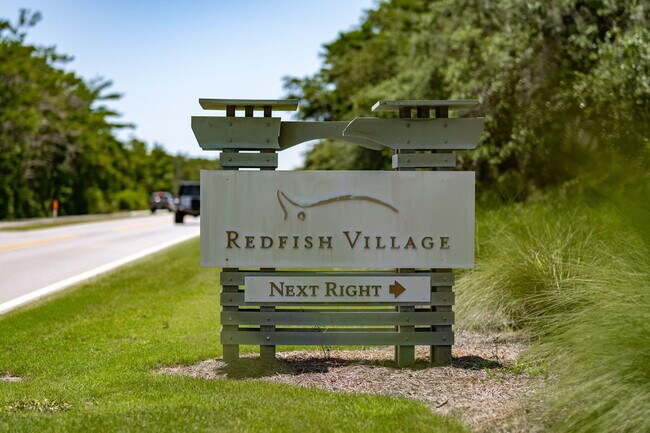 Building Photo - 1732 W County Hwy 30A