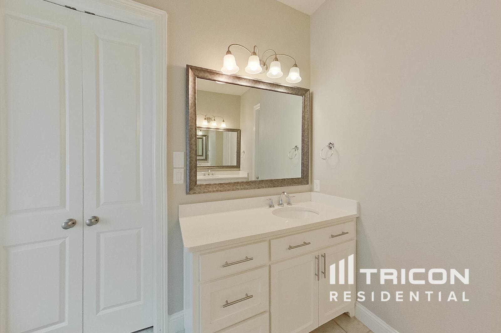 Building Photo - 3717 Hartline Hills