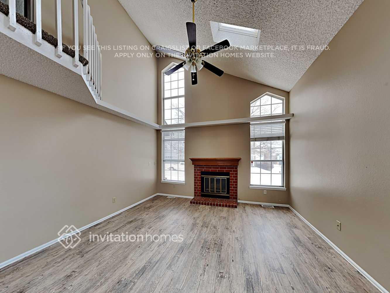 Building Photo - 4890 N Foxtail Dr