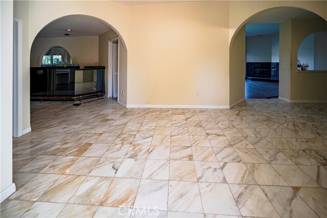 Building Photo - 32385 Lake Pleasant Dr
