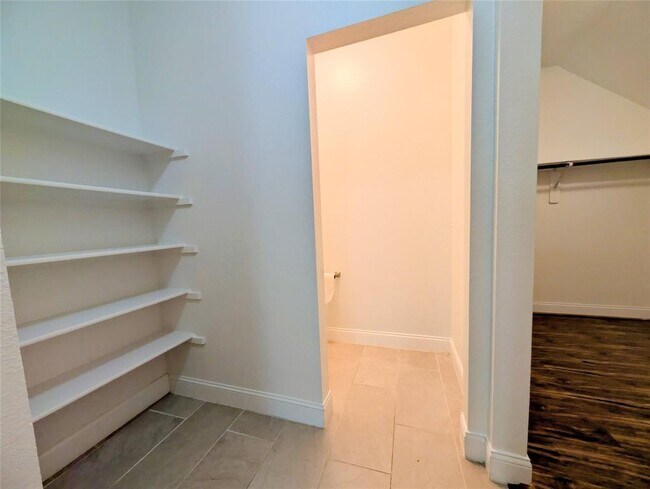 Building Photo - 3508 Wickham Ln