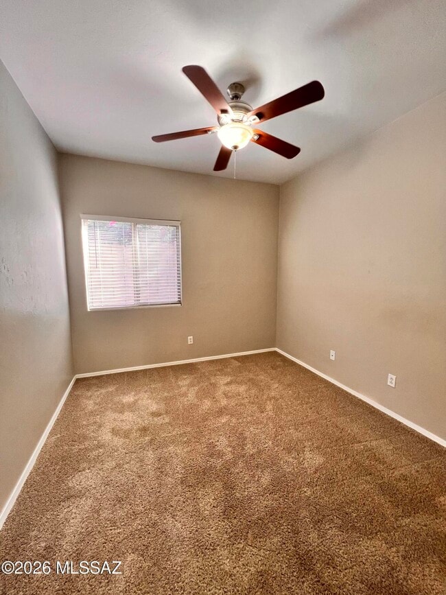 Building Photo - 12188 N Kylene Canyon Dr