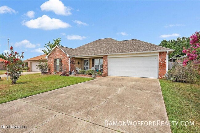 Building Photo - 172 Cedar Spring Cir