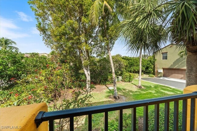 Building Photo - 9091 Covina Dr S