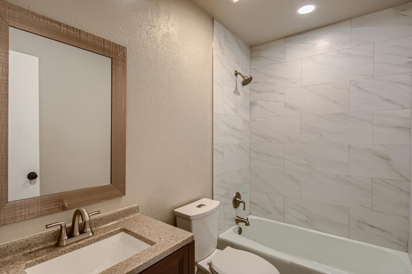 Building Photo - Sensational Prestonwood home with outdoor pool & cabana