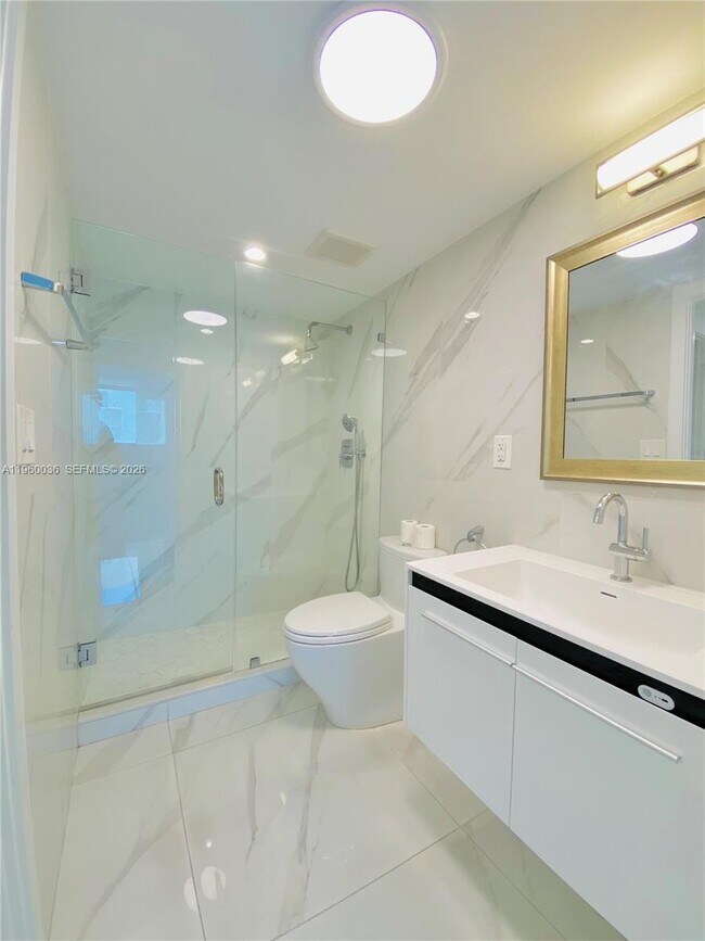 Building Photo - 401 Ocean Dr