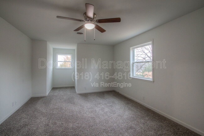 Building Photo - 7217 S Columbia Ave