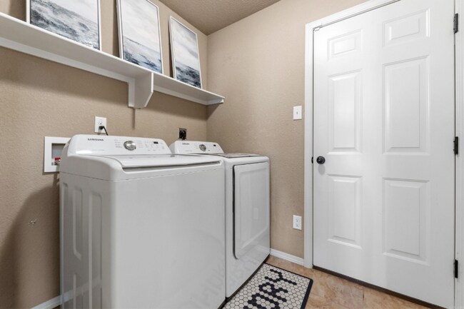 Building Photo - Move-in Ready in Sylvan Hills