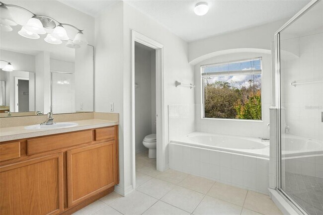Building Photo - 12810 Moss Park Ridge Dr