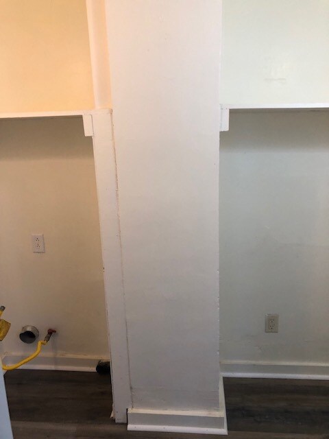 Building Photo - 1223 Sixth St