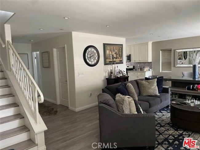 Building Photo - 9559 Firestone Blvd