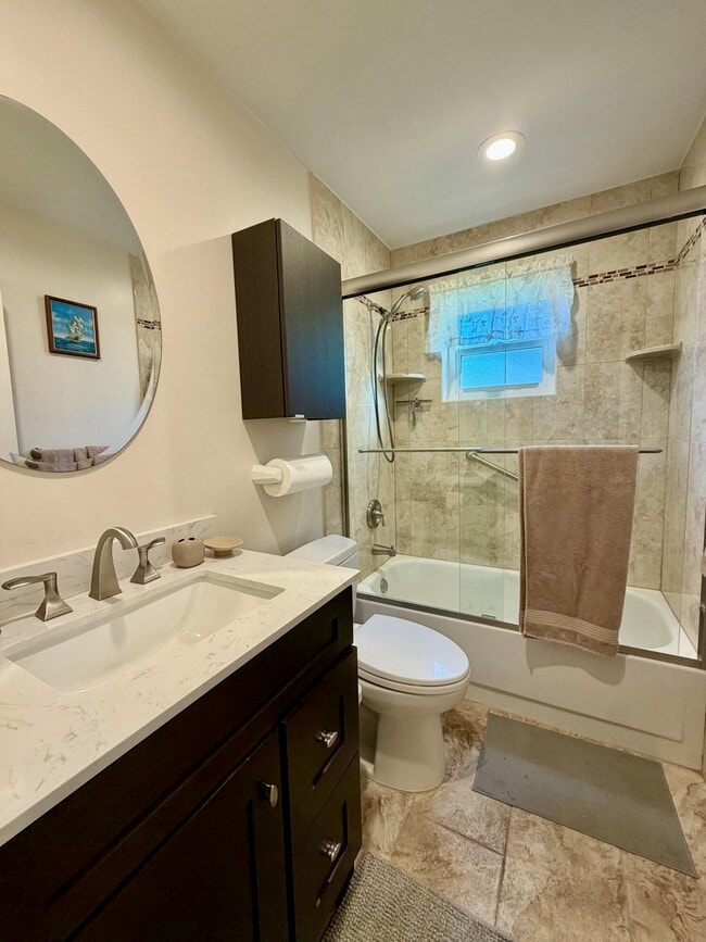 Building Photo - 368 Piedmont Trail