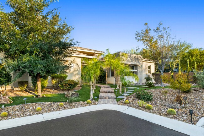 Building Photo - 8396 Sweetwater Creek Way