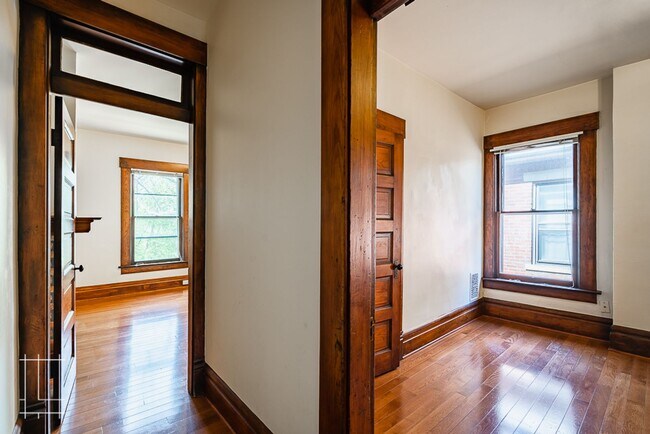 Building Photo - 350 Wilber Ave