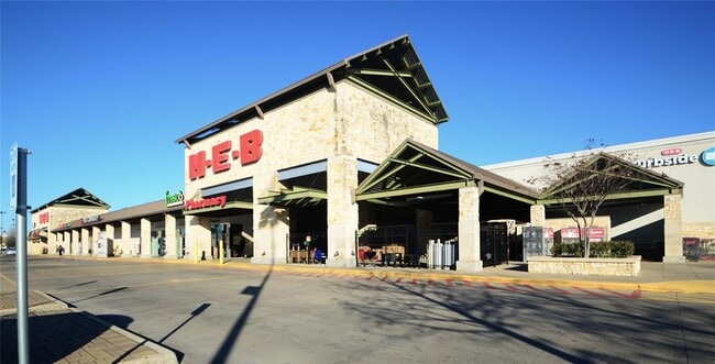 Building Photo - 1719 Waterbury Wy