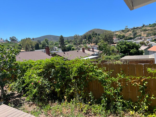 Primary Photo - 11449 Almazon St