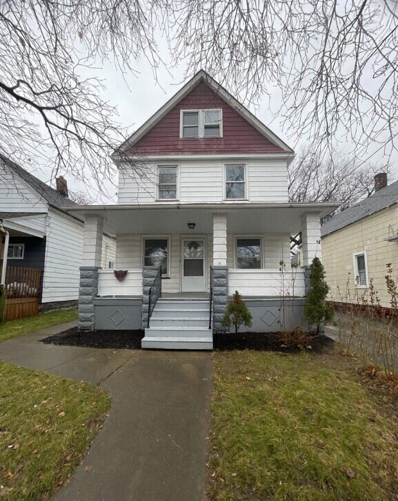 Building Photo - 3-Bedroom Duplex in Cleveland's Vibrant Neighborhood!