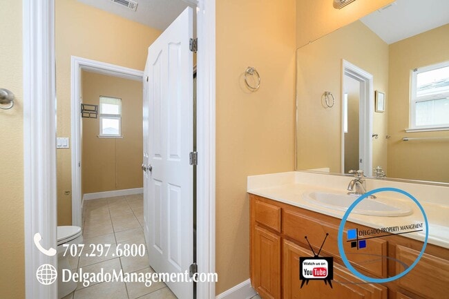 Building Photo - Benicia! Waters End five bedrooms, four baths and over 4,300SF available now!