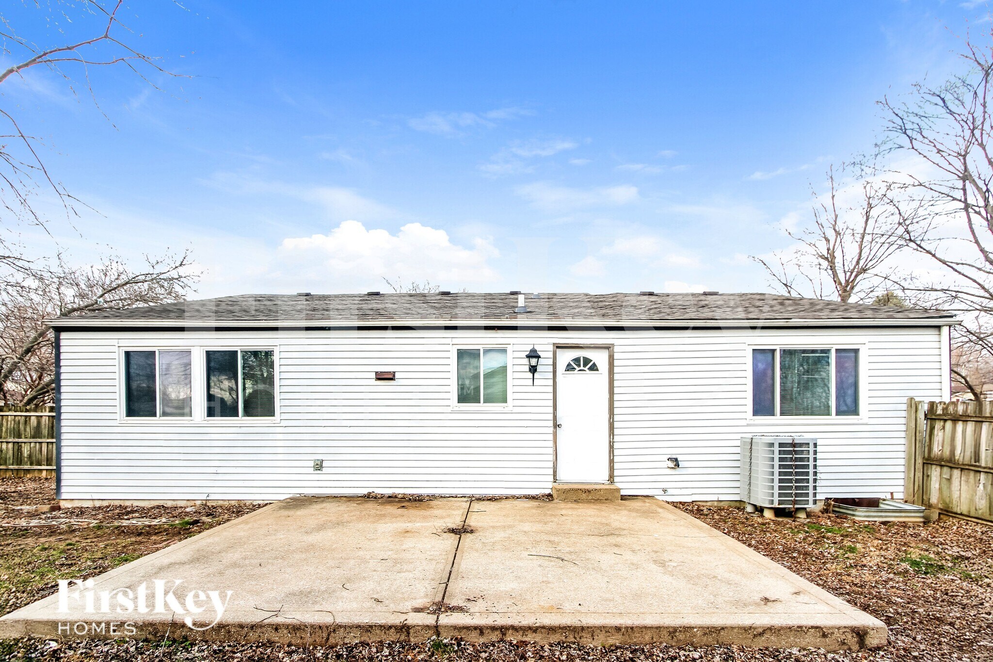 Building Photo - 5901 Pemberly Dr