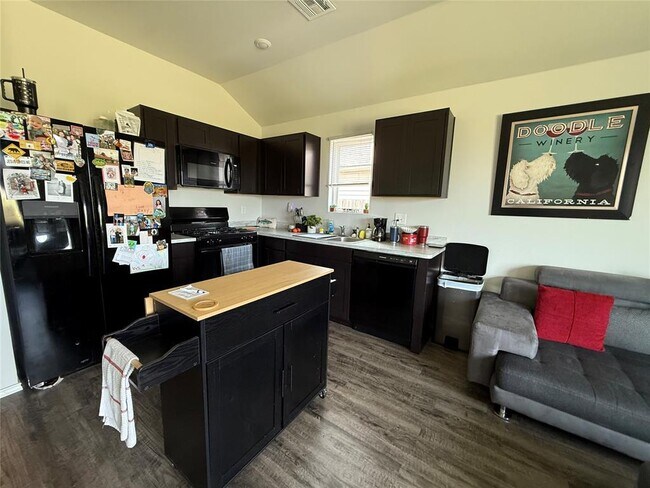Building Photo - 11700 Krew Wy