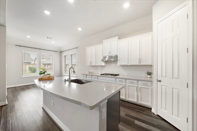 Building Photo - 27130 Spanish Wind Ct