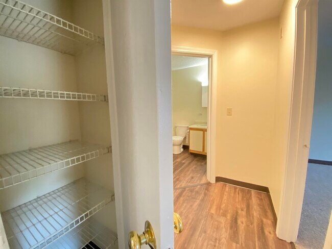 Building Photo - 121 Eastern Ave