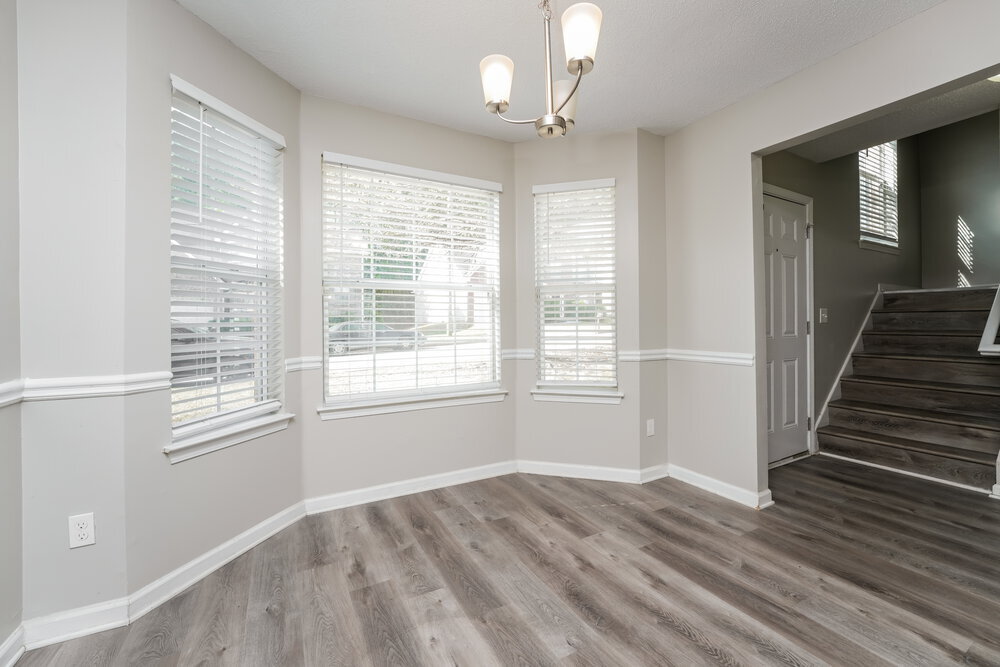 Building Photo - 7211 Mill Arbor